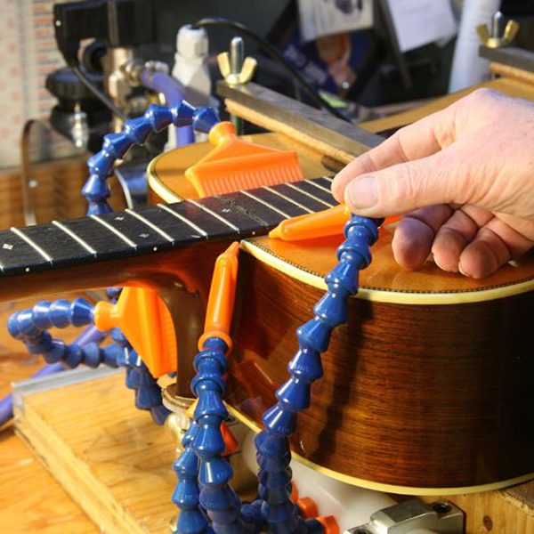 吉他维修吸尘(application-guitar-repair-1)